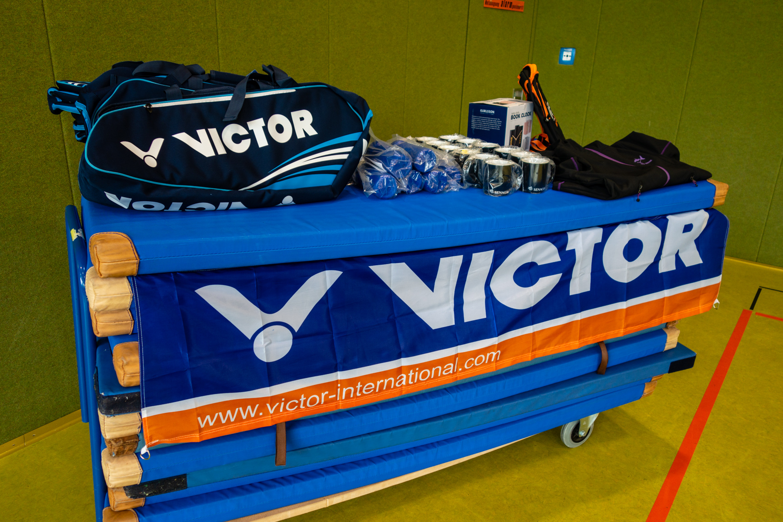 /img/badmintonwochen/DSC01914.jpg - Logo